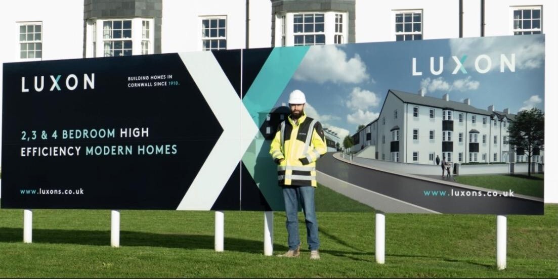 Luxons